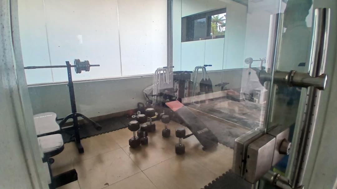 PARTIALLY FURNISHED 3 BEDROMFLAT FOR SALE