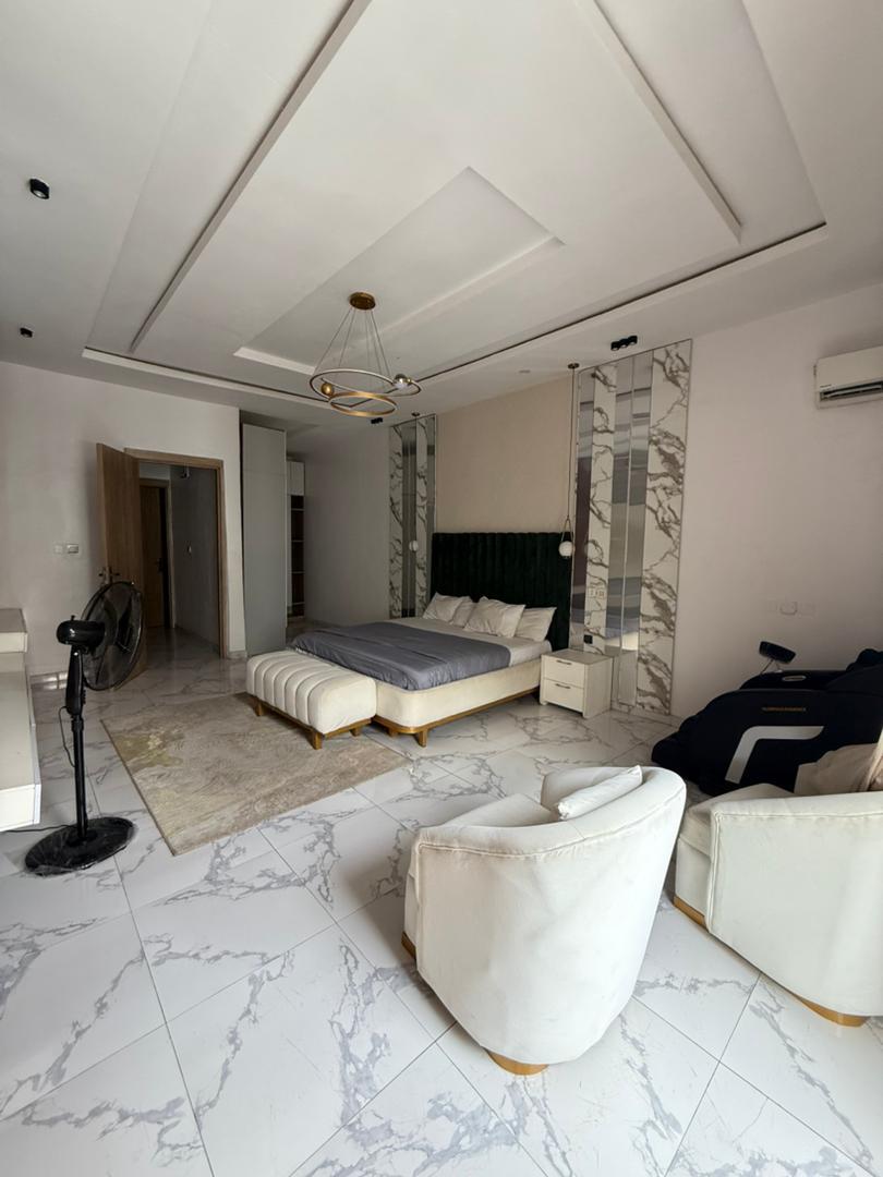 DUPLEX UP FOR GRABS