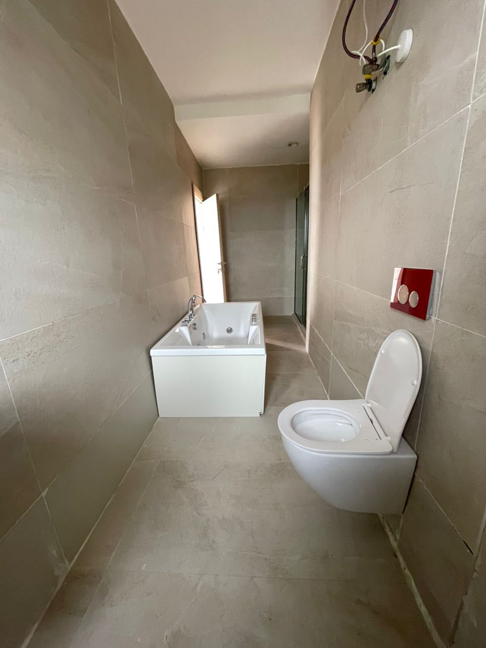 4 BEDROOM MAISONETTE PENTEHOUSE