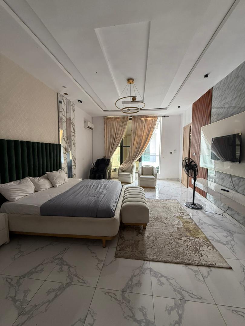 DUPLEX UP FOR GRABS