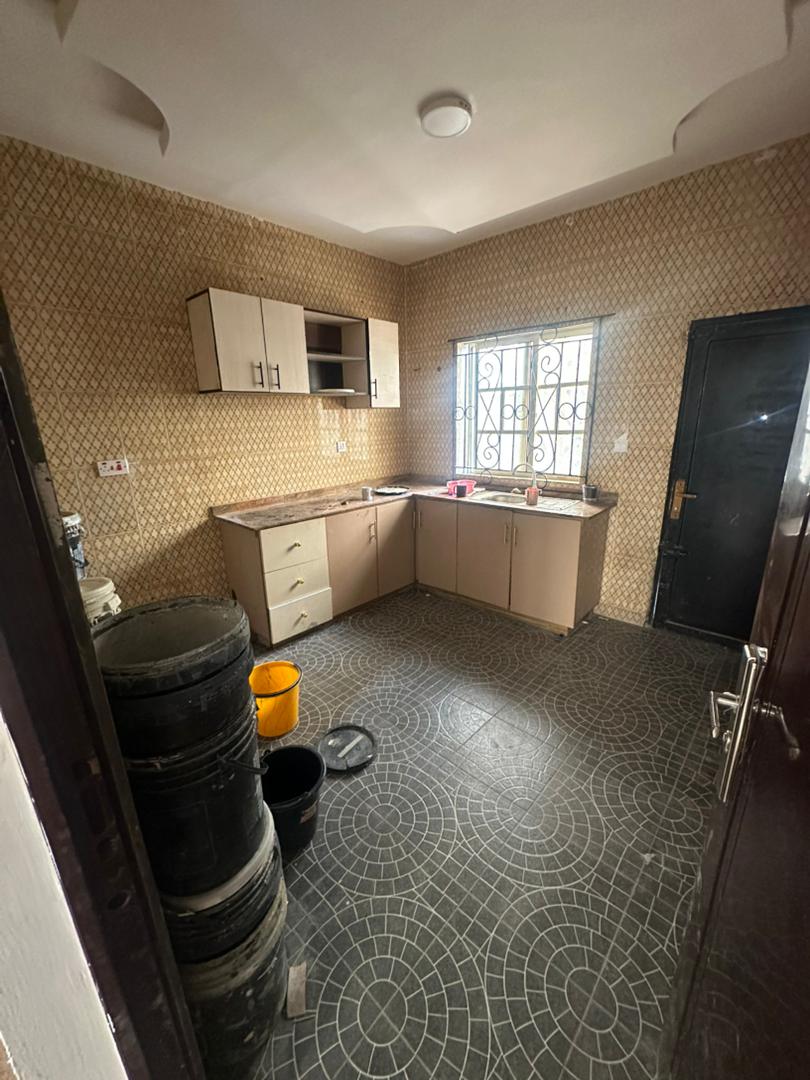 3 BEDROOM FLAT FOR RENT