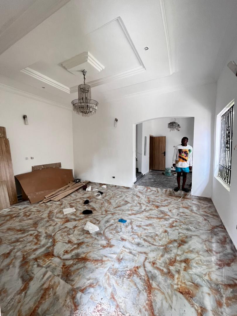 SPACIOUS 4 BEDROOM SEMI-DETACHED DUPLEX FOR SALE