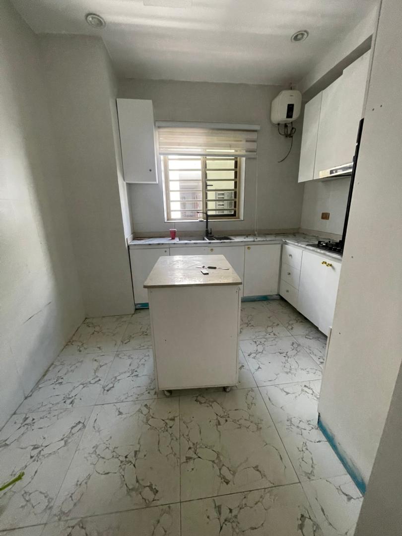 2 BEDROOM APARTMENT WITH ELEVATOR AND POOL