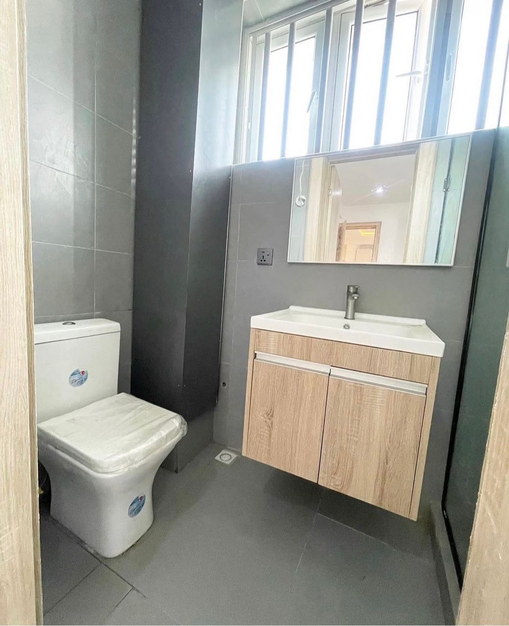2 BEDROOM SERVICED APARTMENT FOR SALE