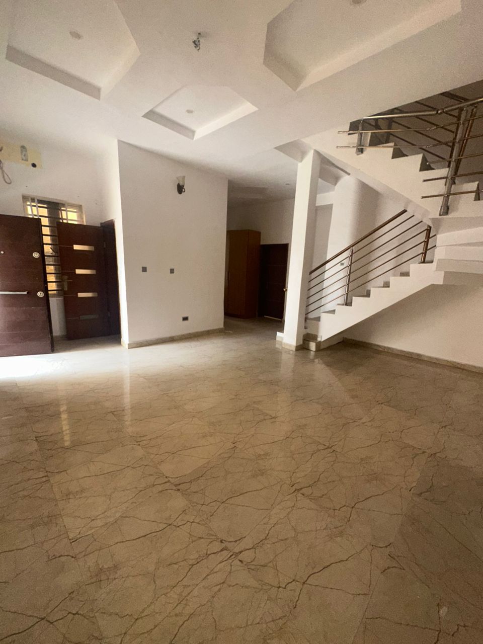 4 BEDROOM SEMI DETACHED DUPLEX FOR SALE