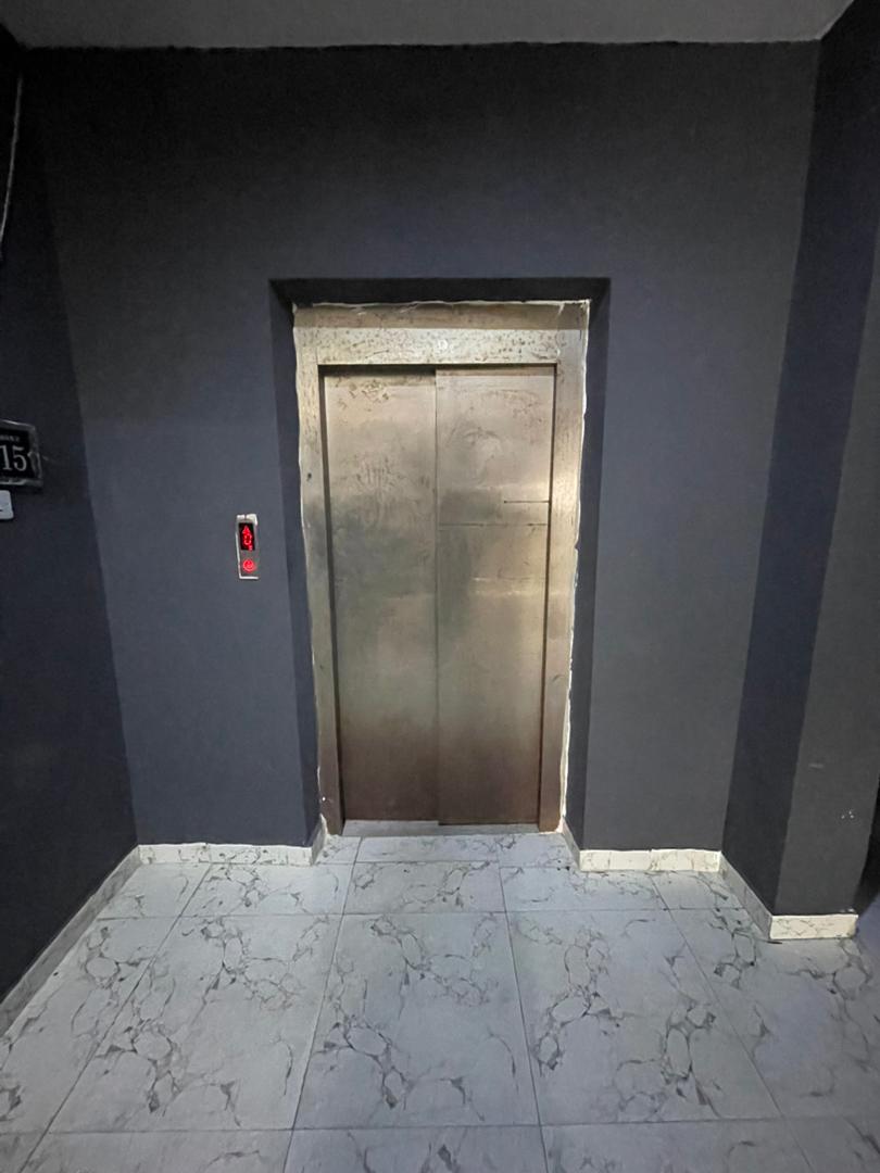 2 BEDROOM APARTMENT WITH ELEVATOR AND POOL