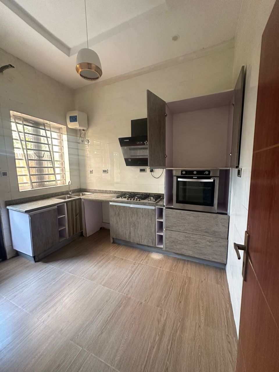 4 BEDROOM SEMI DETACHED DUPLEX FOR SALE